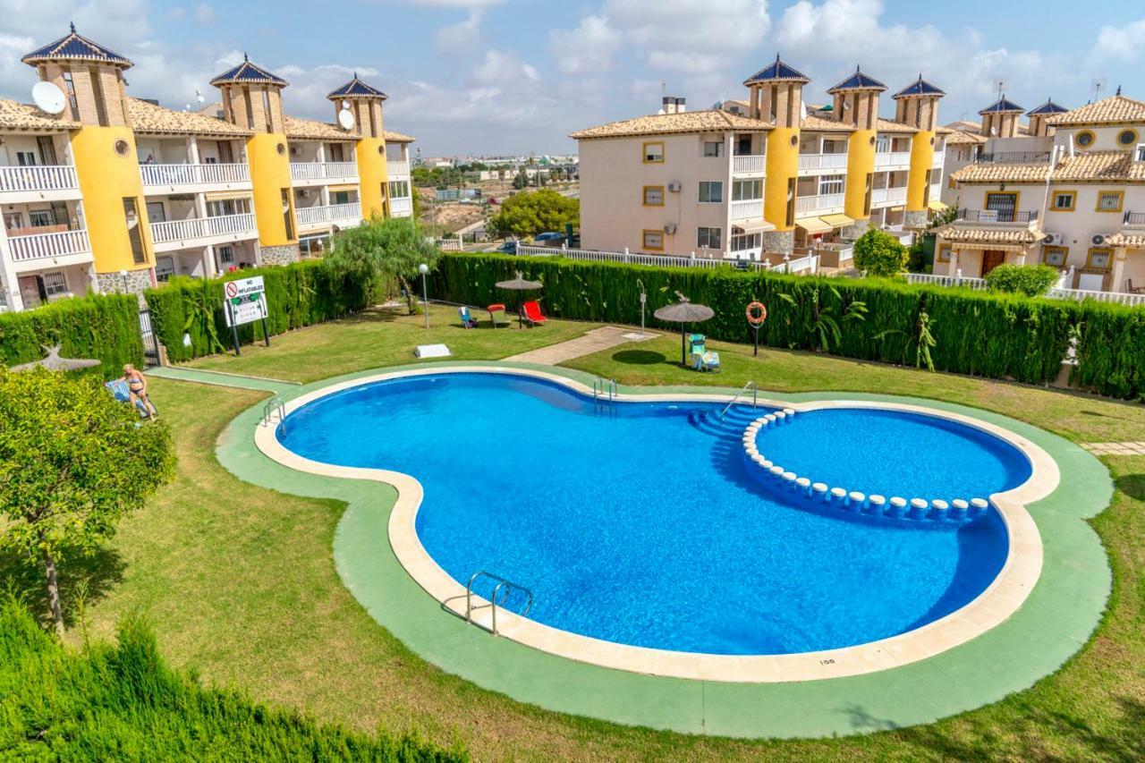 Best House Rubi Orihuela Exterior foto