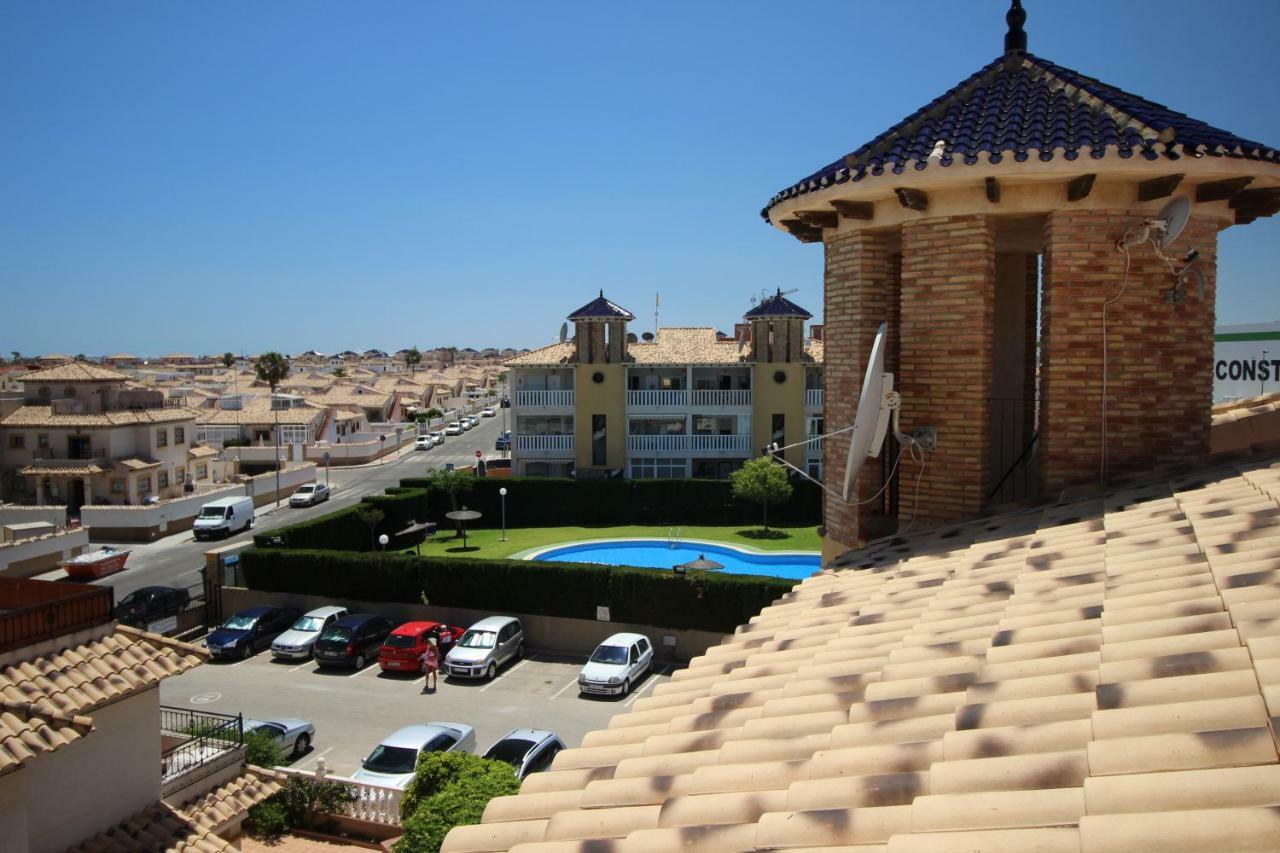 Best House Rubi Orihuela Exterior foto